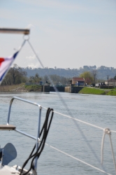 AUF ZUM MITTELMEER, ERSTER TEIL:  VON LELYSTAD BIS TOUL